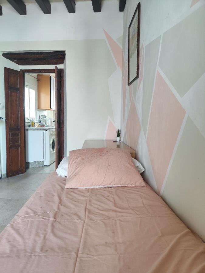 Lovely 1-Bedroom Loft With Terrace. Amazing View. Sevilla Eksteriør bilde